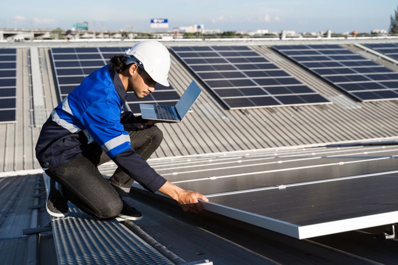 Commercial Solar Panel Maintenance
